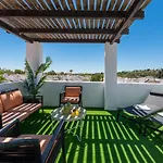 Spacious Penthouse In Los Naranjos - Up To 6 Guests!